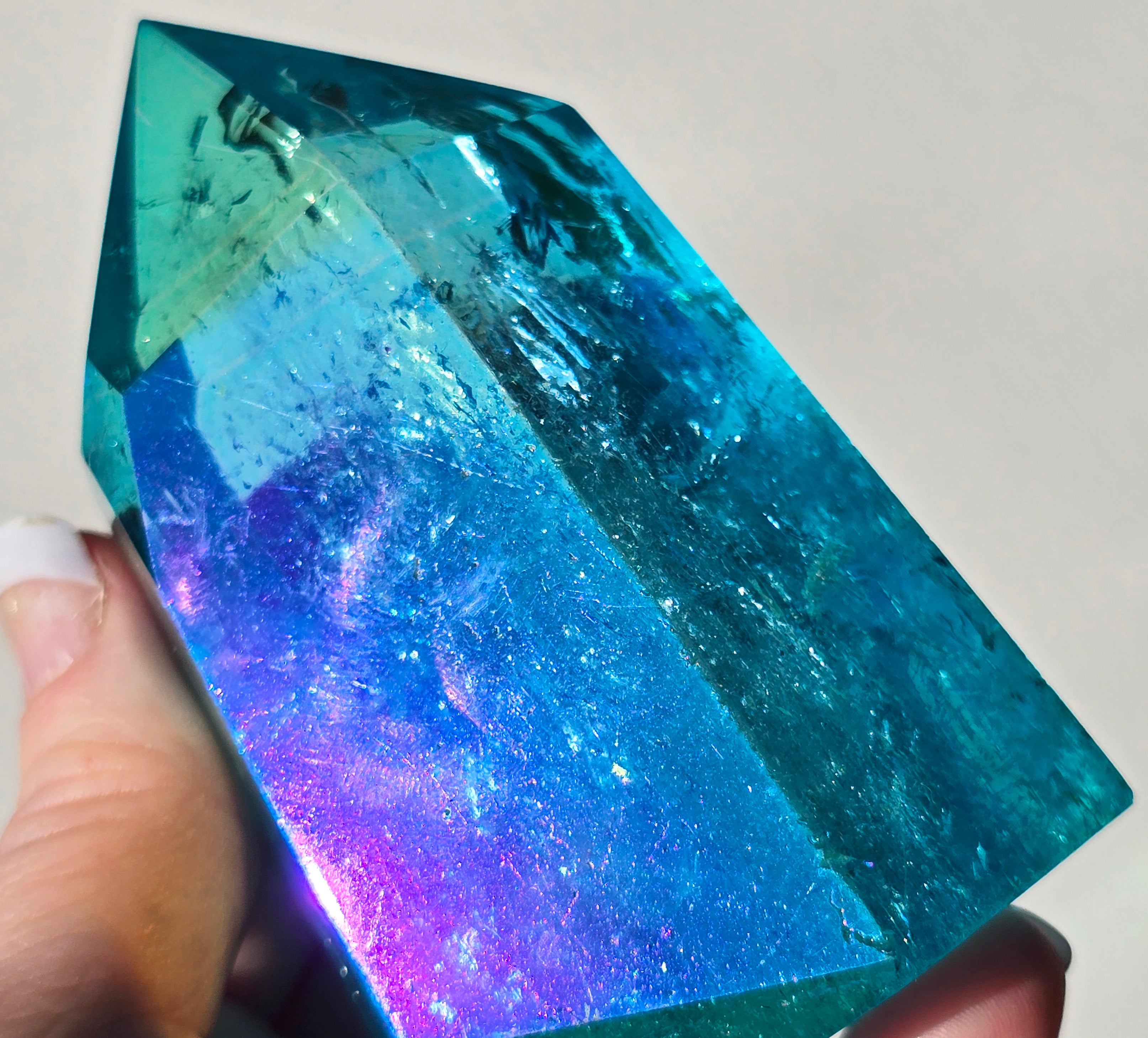 Aqua Aura Quartz Tower