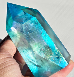 Aqua Aura Quartz Tower