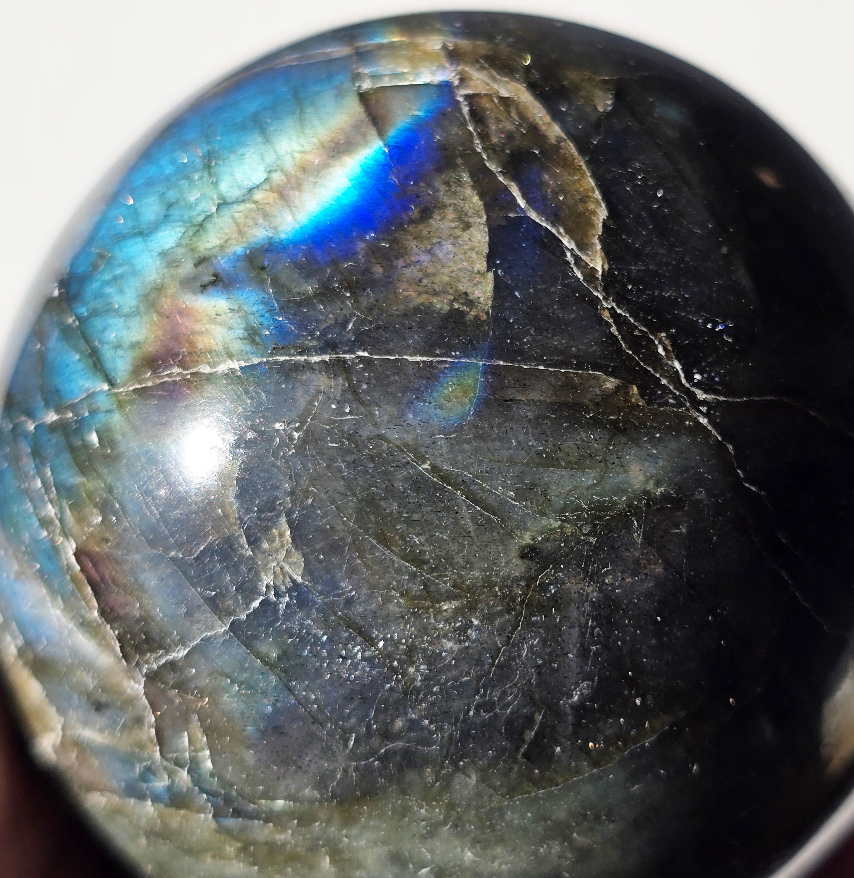 Flashy Labradorite Sphere with rainbow inclusions