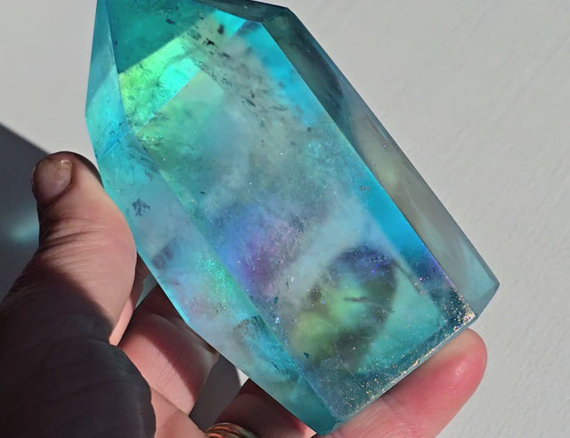 Aqua Aura Quartz Tower