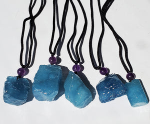 Raw Aquamarine Necklace with Amethyst bead - Unisex