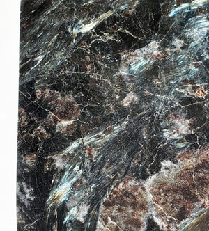 Flashy Arfvedsonite stone with garnet mineral slab / plate