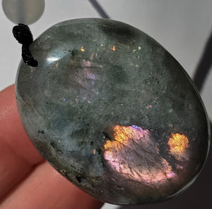 Flashy Labradorite necklace peach purple with moonstone bead - adjustable
